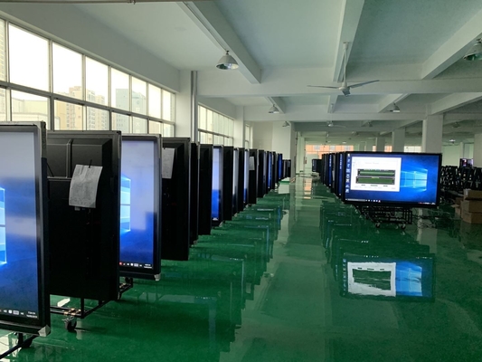 Revolucione suas apresentações com A73*2 A53*2 CPU LCD Smart Board e 500cd/m2 de brilho