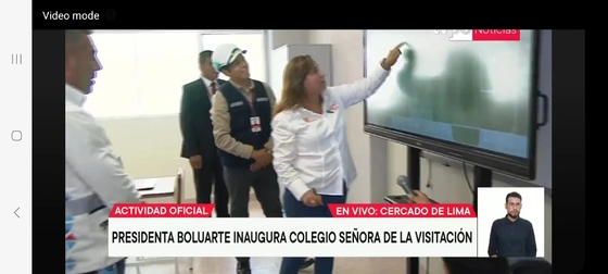 Revolucione suas apresentações com A73*2 A53*2 CPU LCD Smart Board e 500cd/m2 de brilho