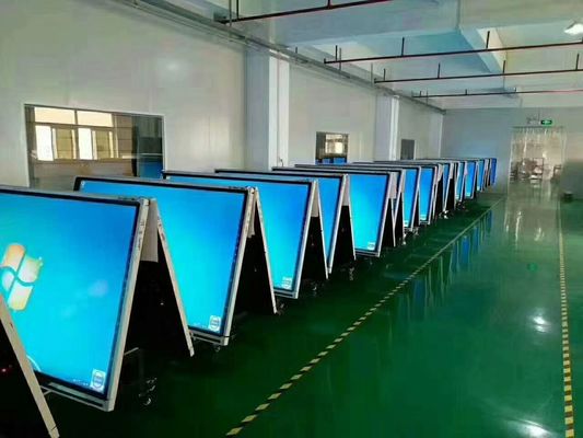 Experimente o poder do monitor interativo de tela sensível ao toque de 2 mm de precisão 15W * 2 ou 20W * 2 alto-falantes e projeção de tela sem fio
