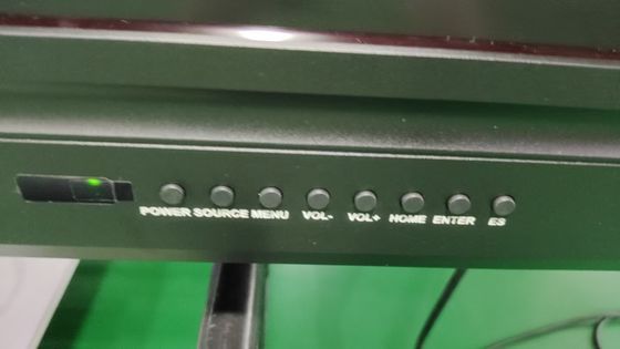 2x15W alto-falantes Interativo touch screen monitor Com microfone opcional e dimensão do produto 1990 por 1203 por 113mm Projetado para salas de reuniões