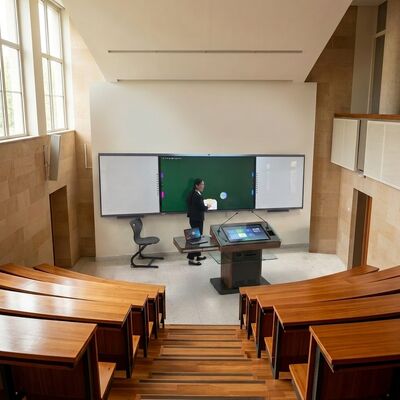 Tabelas laterais digitais Tabelas negras inteligentes Tabelas de desenho interativas para sala de aula