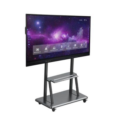 tela plano 4k interativo com o tudo em um ângulo de visão do computador 178